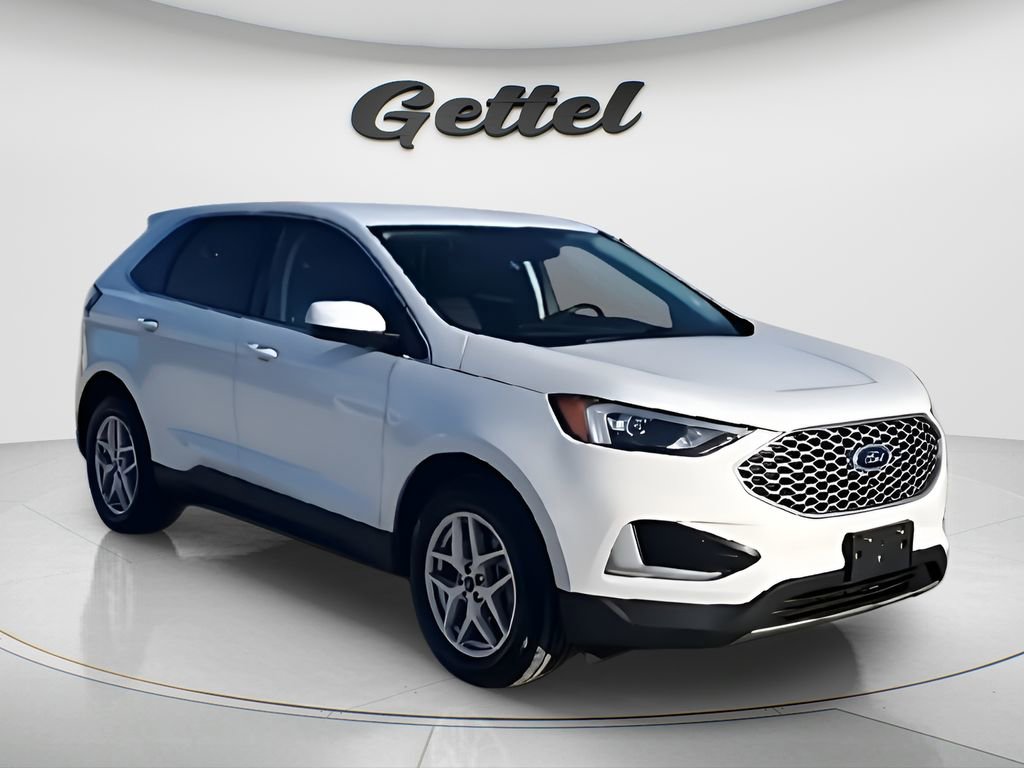 Used 2024 Ford Edge SEL image 2