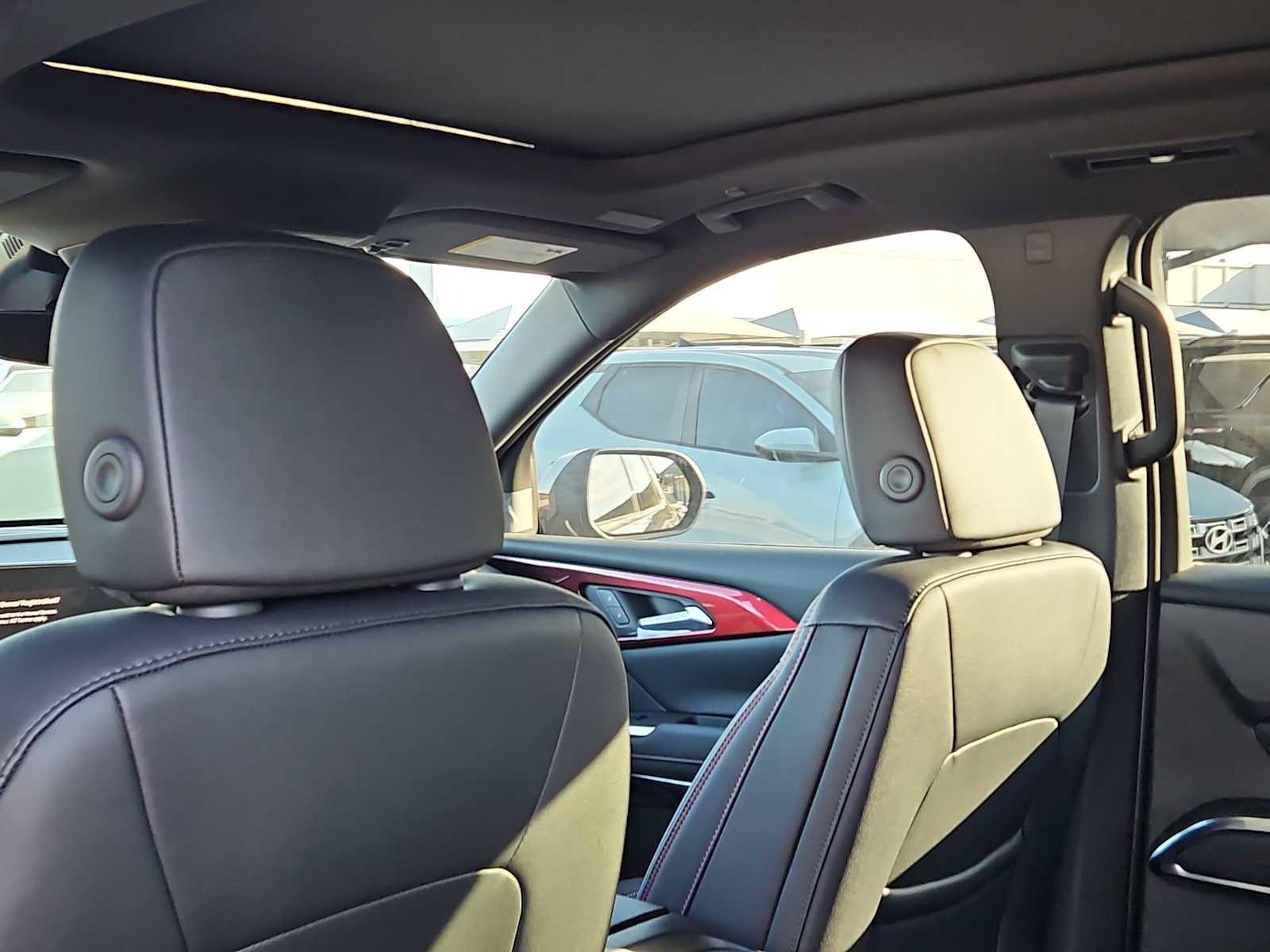 New 2026 Chevrolet Traverse RS image 16