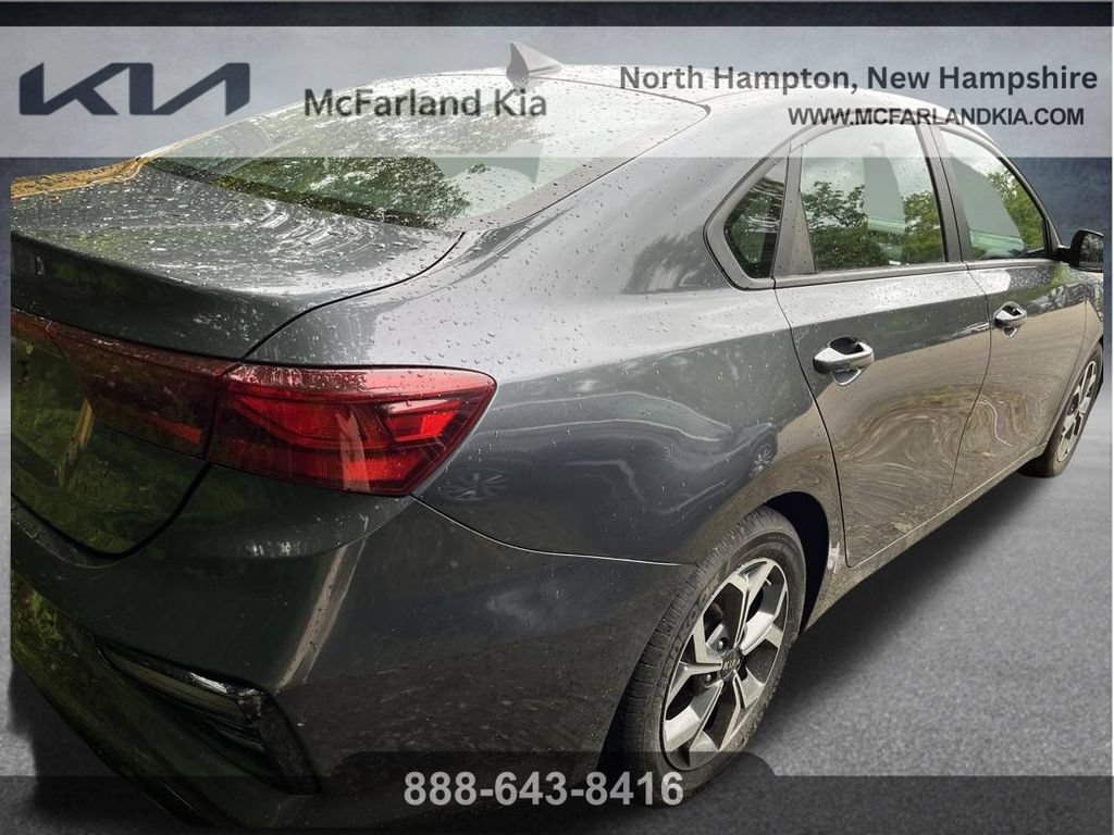 Used 2020 Kia Forte LXS FWD image 3