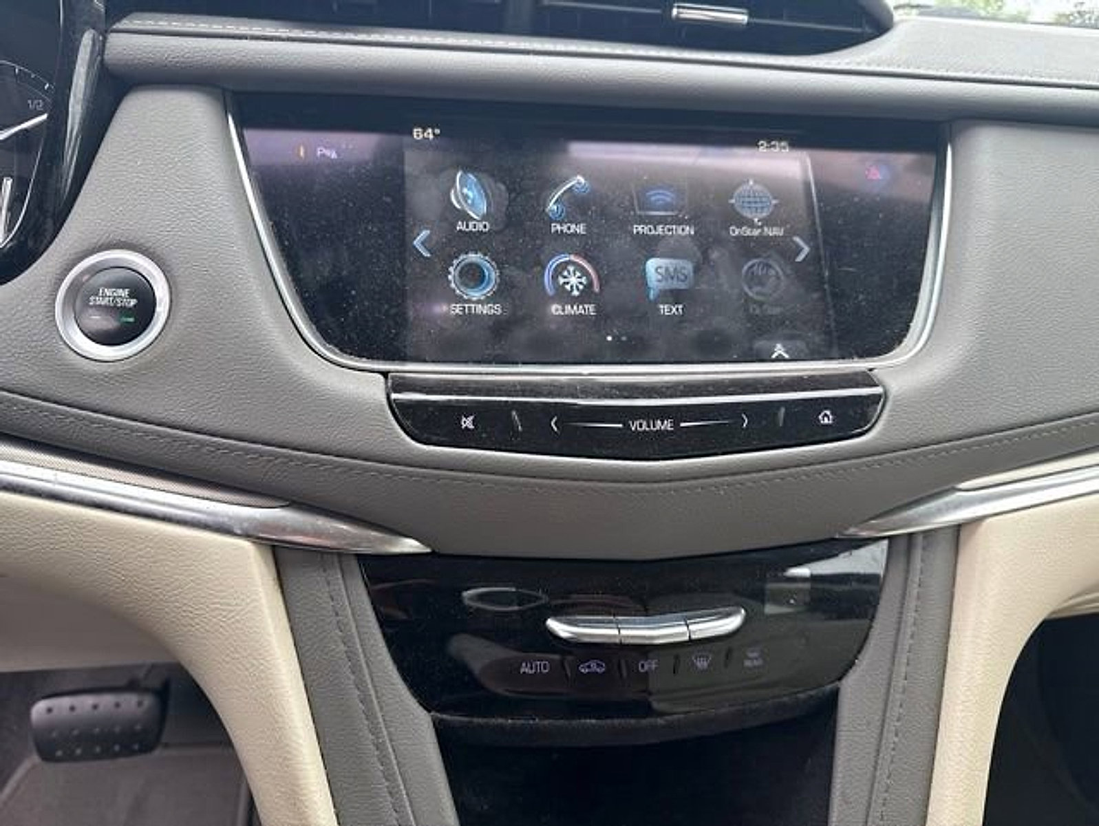 Used 2019 Cadillac XT5 Luxury AWD/4WD image 10