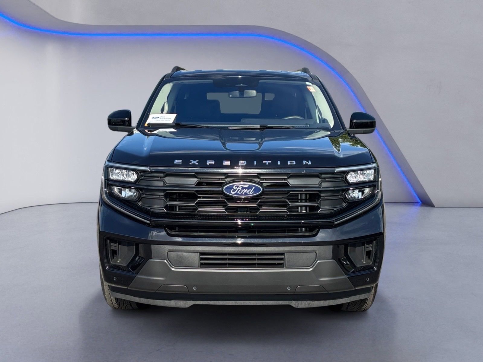 Used 2025 Ford Expedition Max Active RWD image 12
