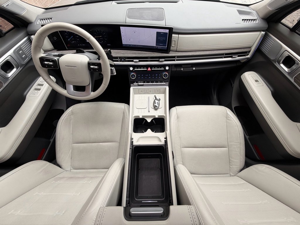 Used 2024 Hyundai Santa Fe Limited image 39
