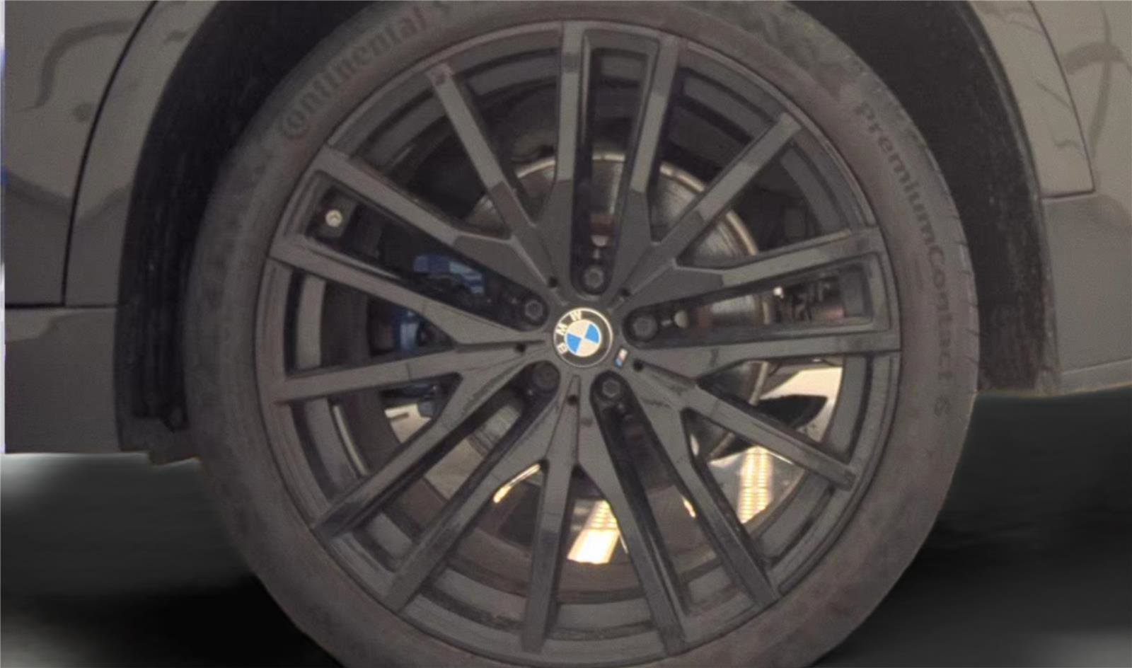 Used 2022 BMW X5 xDrive40i w/ Premium Essential Package AWD/4WD image 18