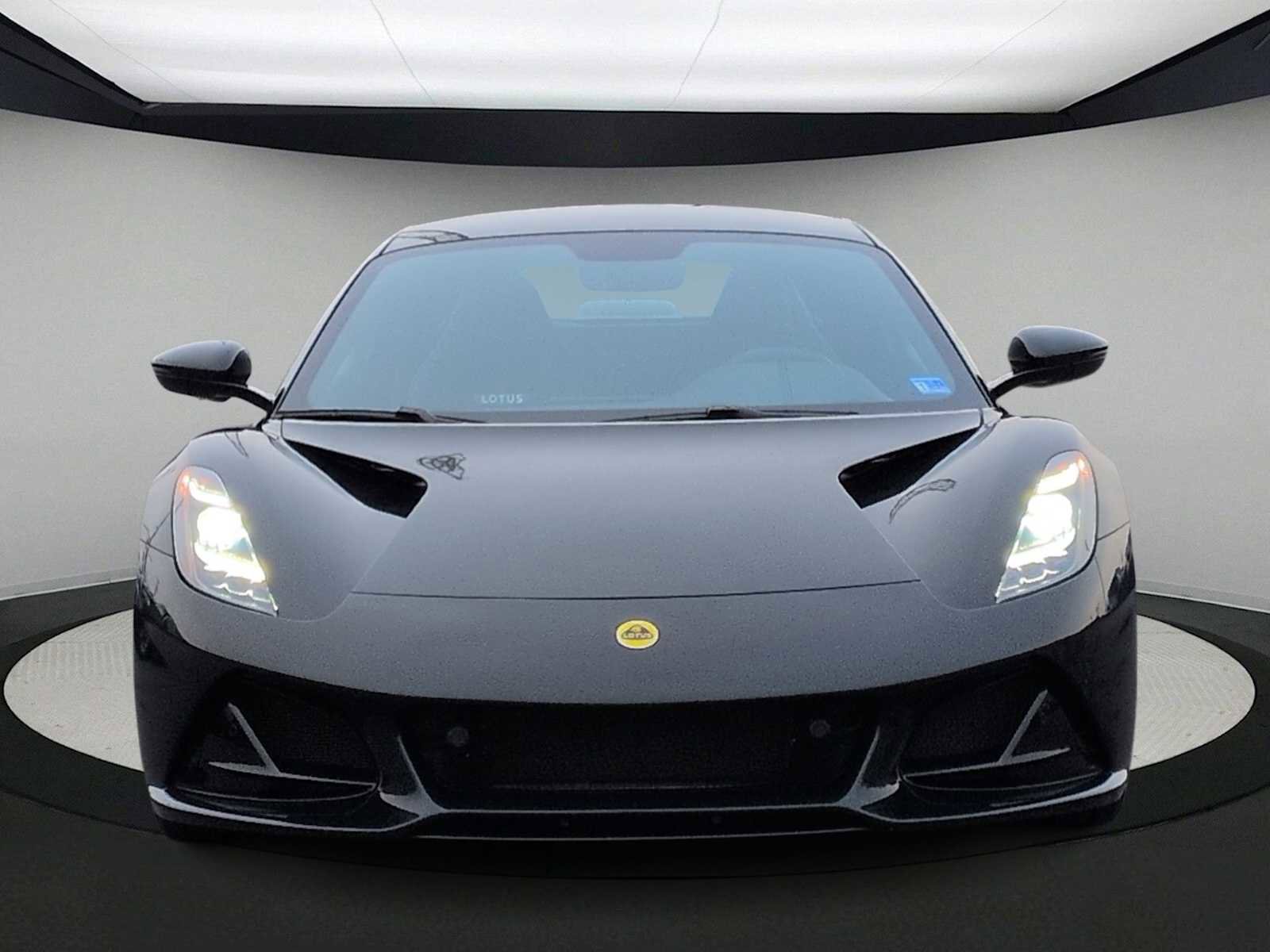 Used 2024 Lotus Emira First Edition image 3