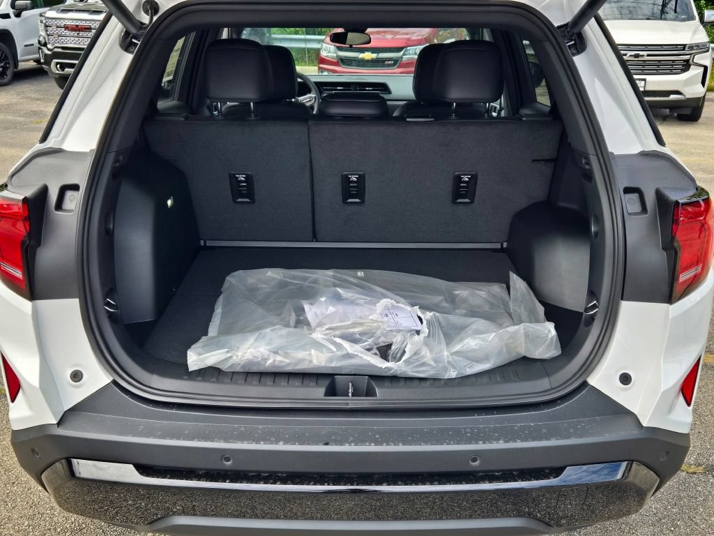 New 2027 GMC Terrain Elevation w/ Elevation Premium Package FWD image 24