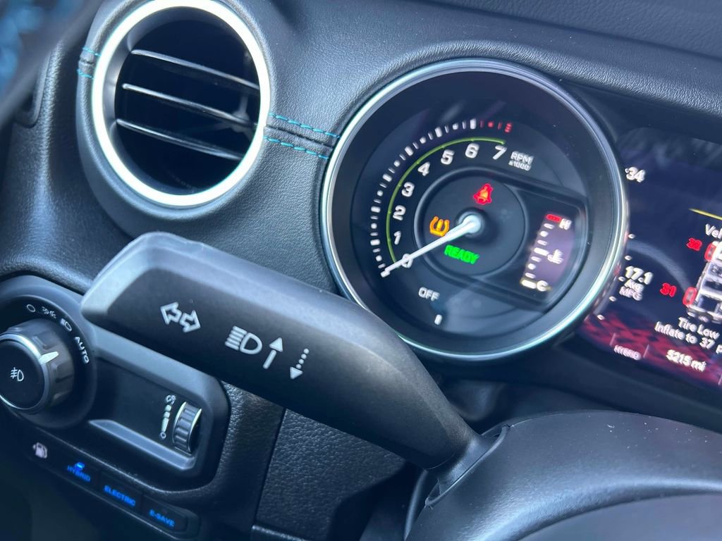 Used 2023 Jeep Wrangler Unlimited Rubicon 4xe w/ Safety Group image 29