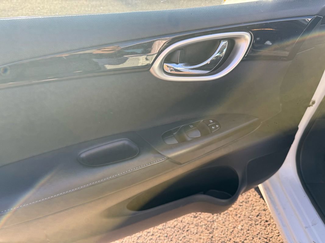 Used 2019 Nissan Sentra SV w/ Exterior Package image 14