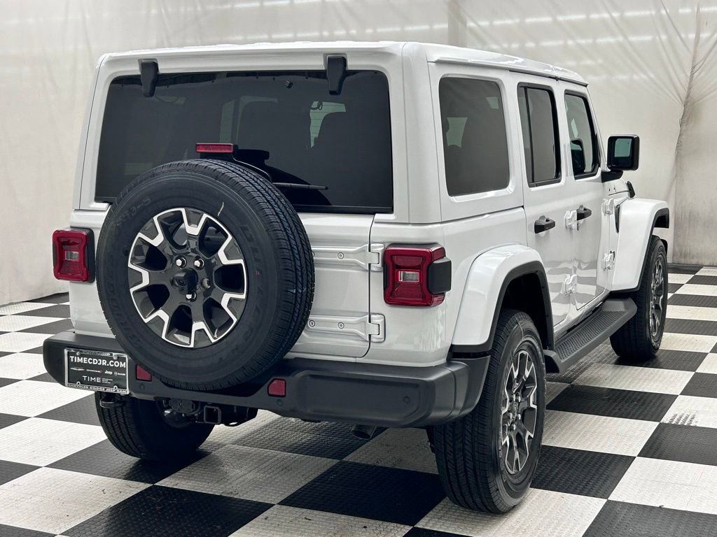 New 2026 Jeep Wrangler Sahara image 7