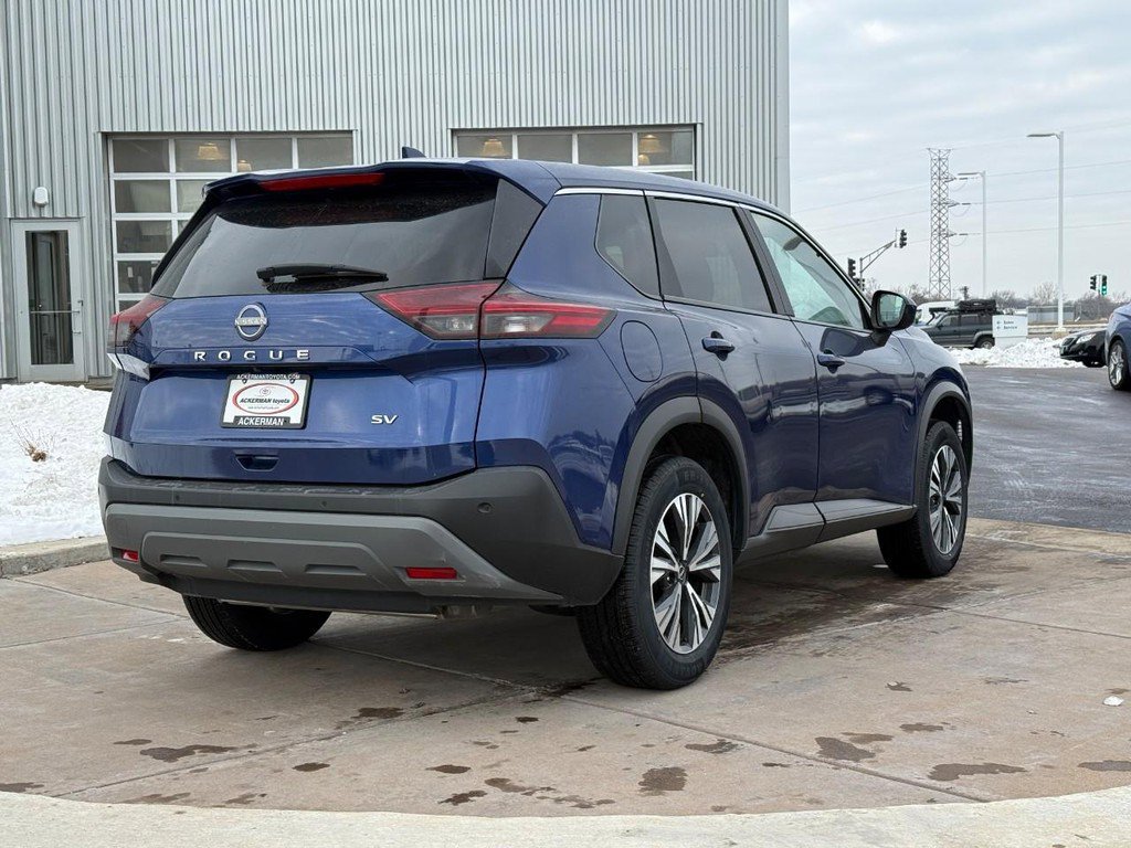 Used 2023 Nissan Rogue SV image 5