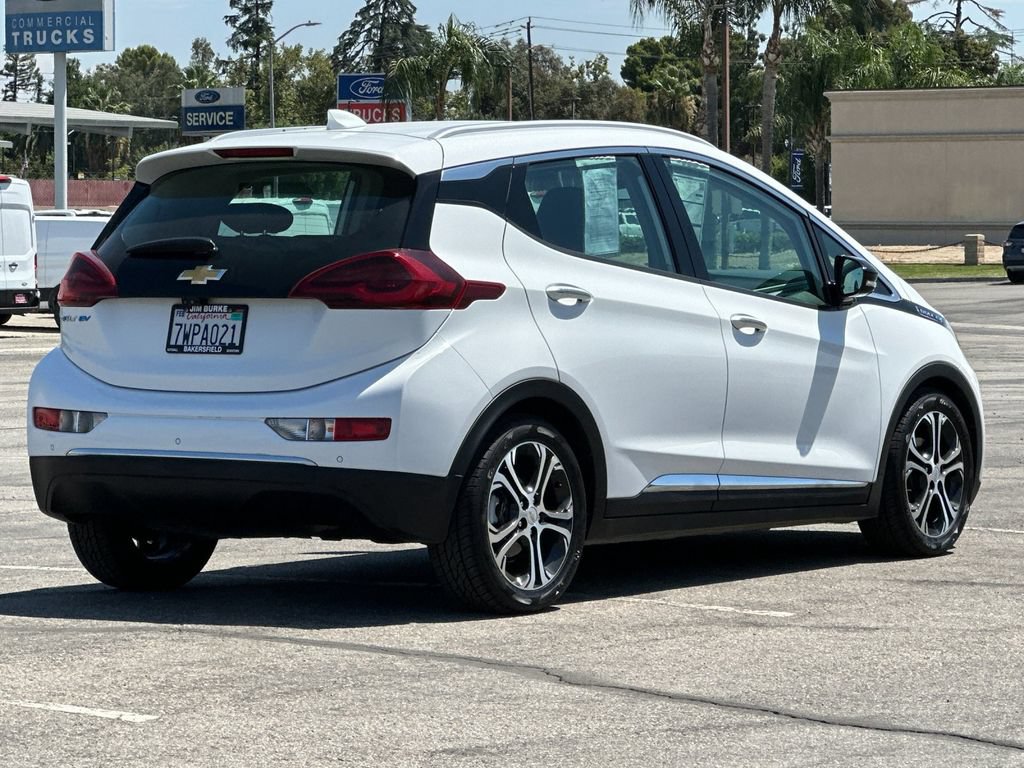 Used 2017 Chevrolet Bolt Premier w/ Driver Confidence II Package FWD image 3