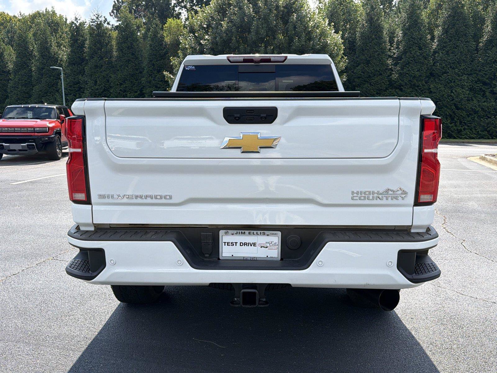 Certified 2024 Chevrolet Silverado 2500 High Country w/ LPO, Dark Essentials Package AWD/4WD image 5