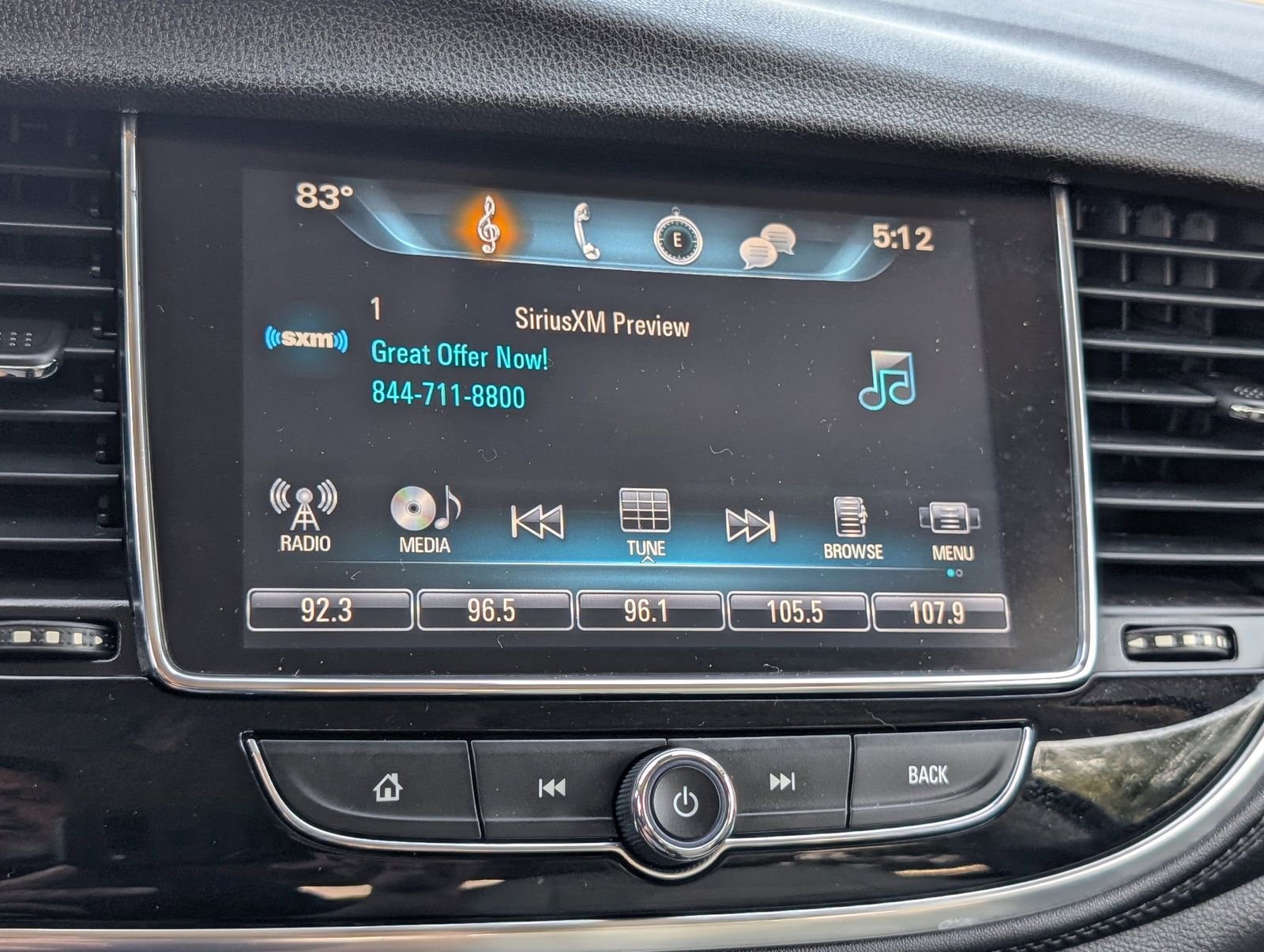 Used 2018 Buick Encore Essence image 18