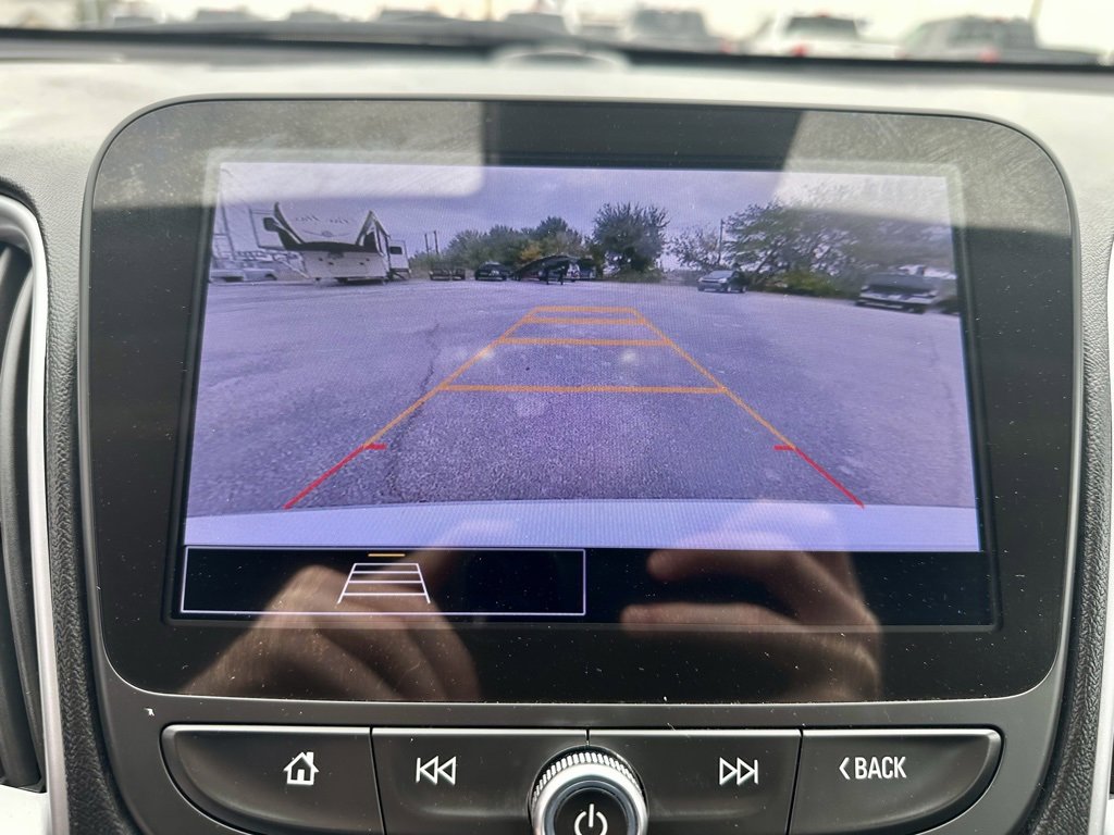 Used 2024 Chevrolet Malibu LT image 23