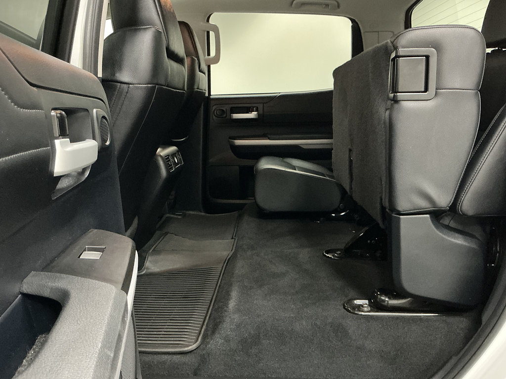 Used 2018 Toyota Tundra Limited w/ Limited Premium Package AWD/4WD image 26