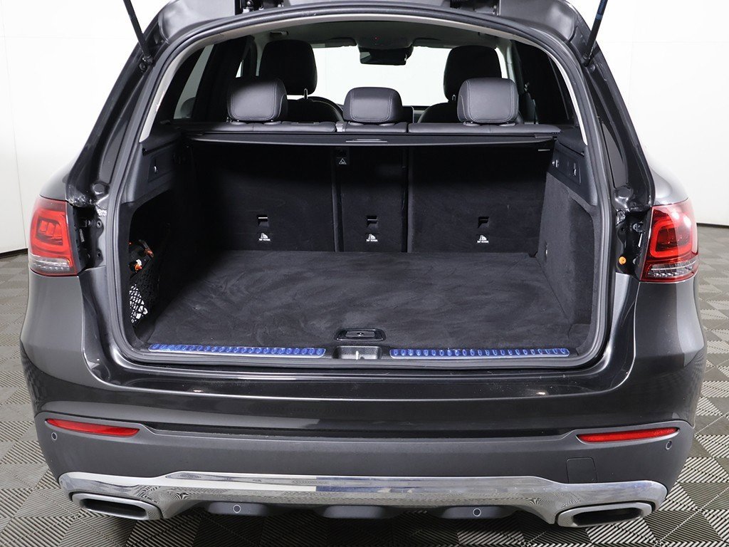 Used 2021 Mercedes-Benz GLC 300 4MATIC w/ Multimedia Package image 17