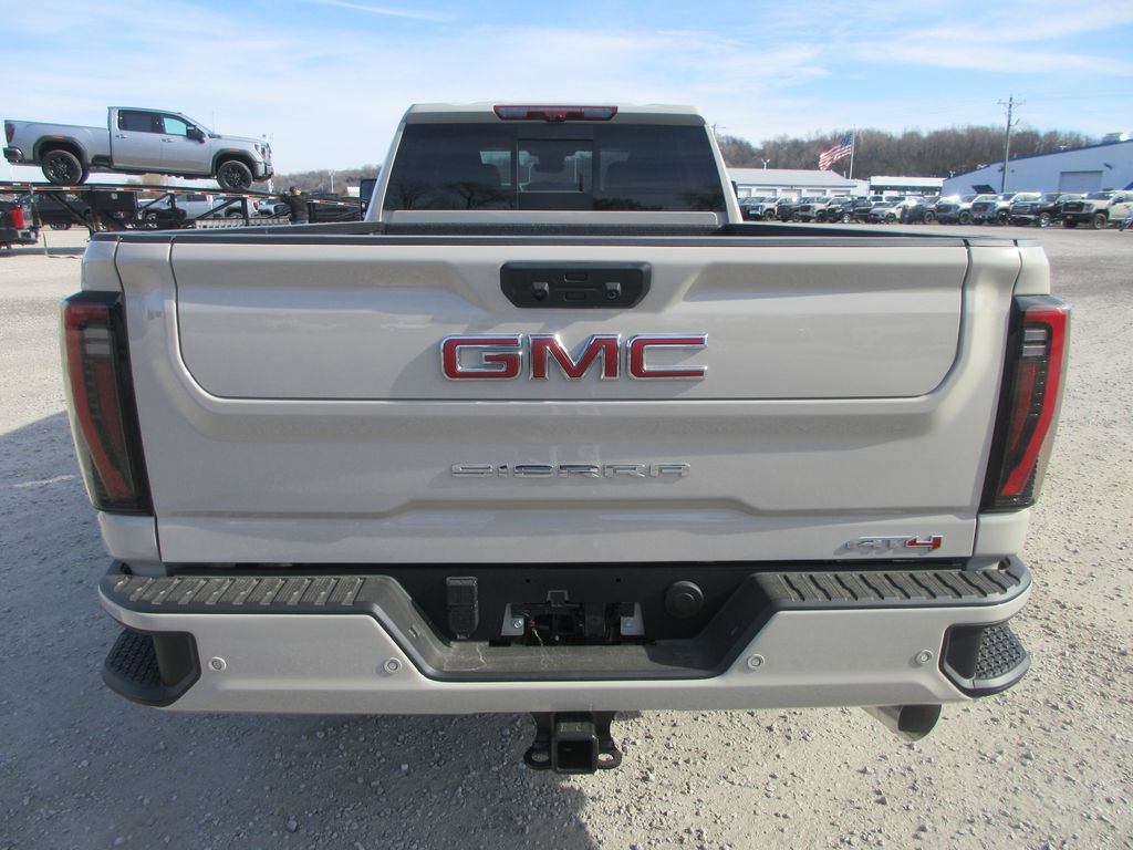 New 2026 GMC Sierra 3500 AT4 w/ AT4 Premium Plus Package AWD/4WD image 6