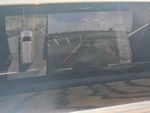 New 2026 Cadillac Escalade ESV Platinum Luxury AWD/4WD image 26