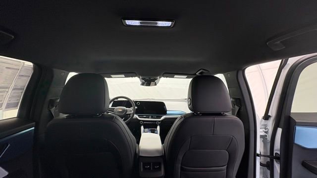 New 2026 Chevrolet Equinox EV LT FWD image 30