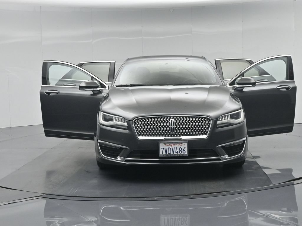 Used 2017 Lincoln MKZ Reserve FWD image 33