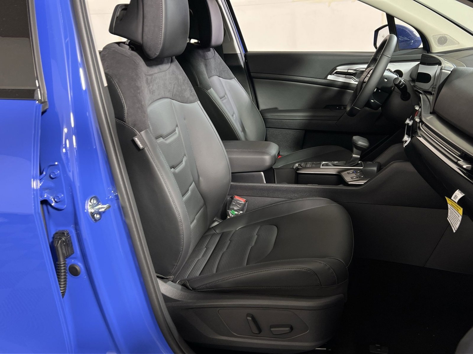 New 2026 Kia Sportage SX image 26