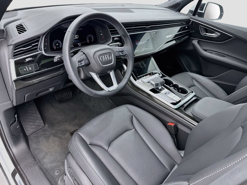 New 2026 Audi Q7 3.0T Premium Plus AWD/4WD image 9