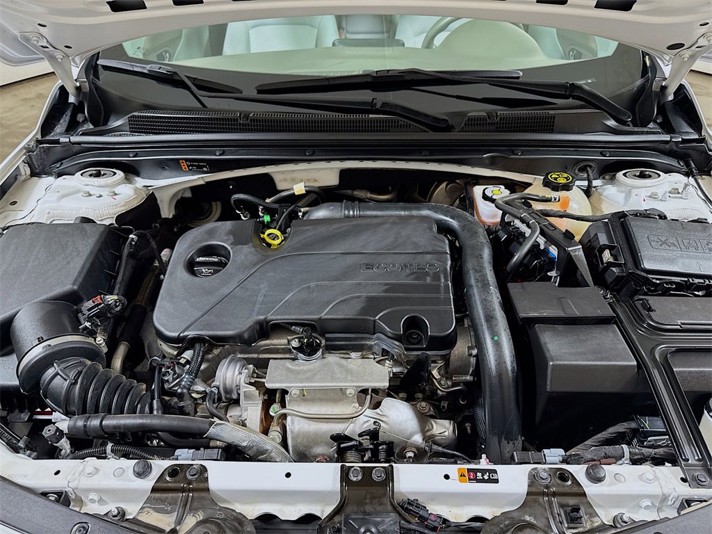 Used 2022 Chevrolet Malibu LT image 26
