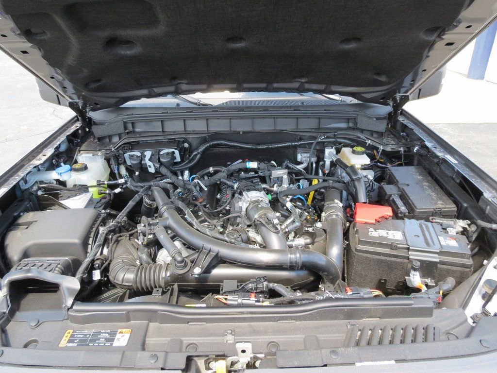 Used 2024 Ford Bronco Badlands image 39