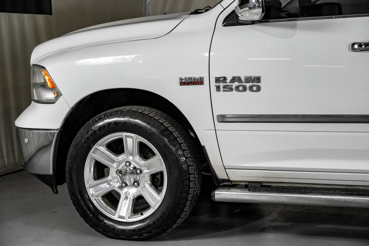 Used 2017 RAM 1500 Lone Star RWD image 12
