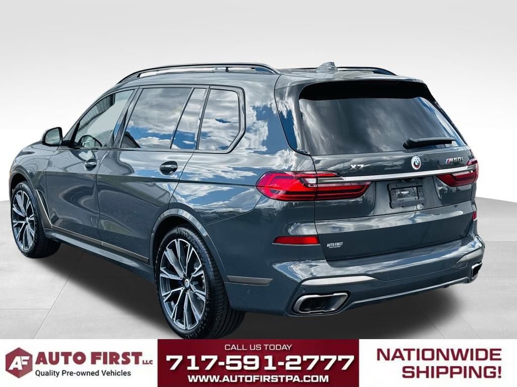 Used 2022 BMW X7 M50i w/ Executive Package image 5