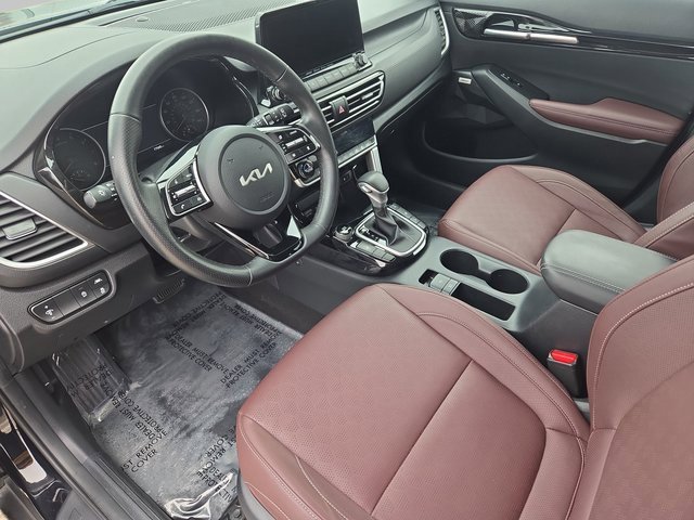 Used 2022 Kia Seltos SX image 18