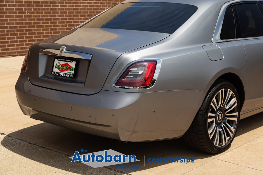 Used 2022 Rolls-Royce Ghost w/ Ghost Package AWD/4WD image 54