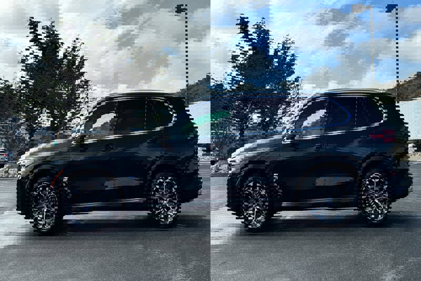 New 2026 BMW X5 xDrive40i w/ Executive Package image 5