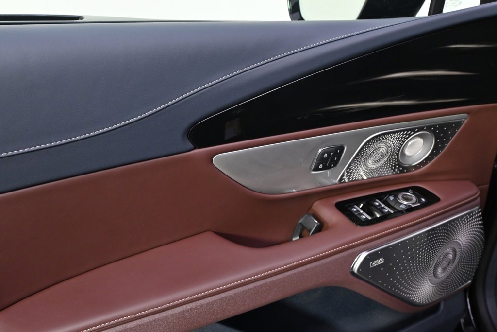 New 2026 Lincoln Nautilus Black Label image 22