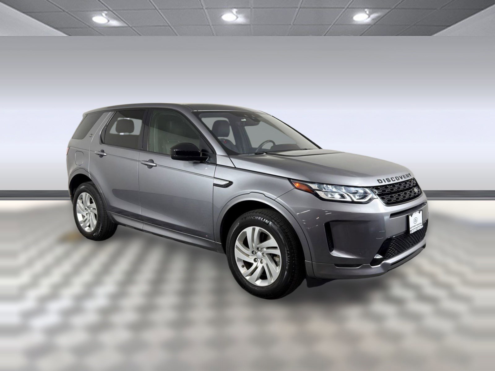 Used 2020 Land Rover Discovery Sport S R-Dynamic image 6