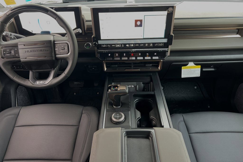 New 2025 GMC Hummer EV 2X w/ Extreme Off-Road Package image 10