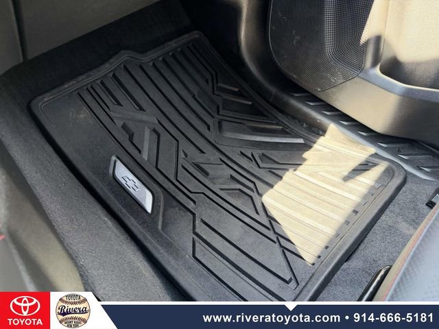 Used 2024 Chevrolet Colorado Z71 w/ Z71 Convenience Package 2 image 23