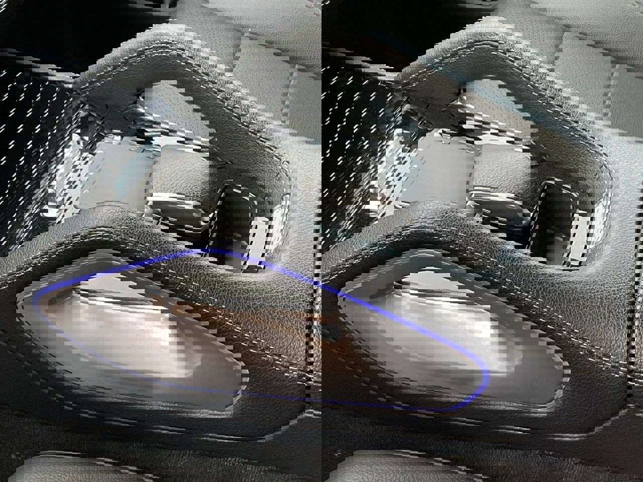 Used 2024 Mercedes-Benz GLE 350 4MATIC image 42