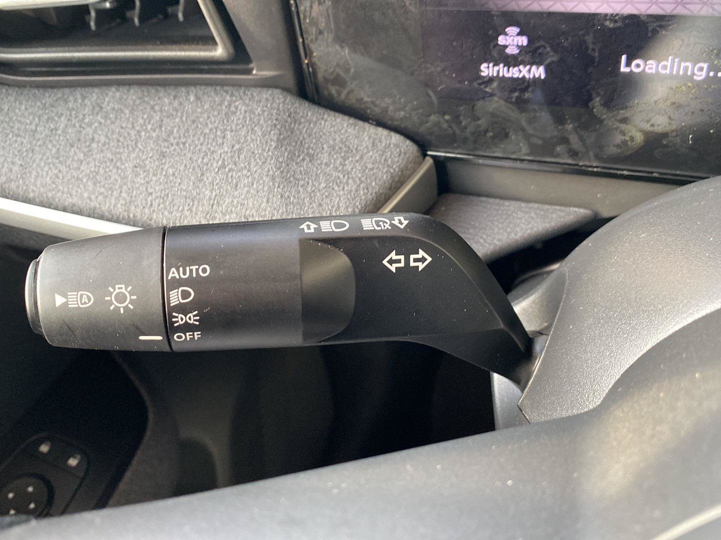 Certified 2025 Nissan Kicks SV AWD/4WD image 35