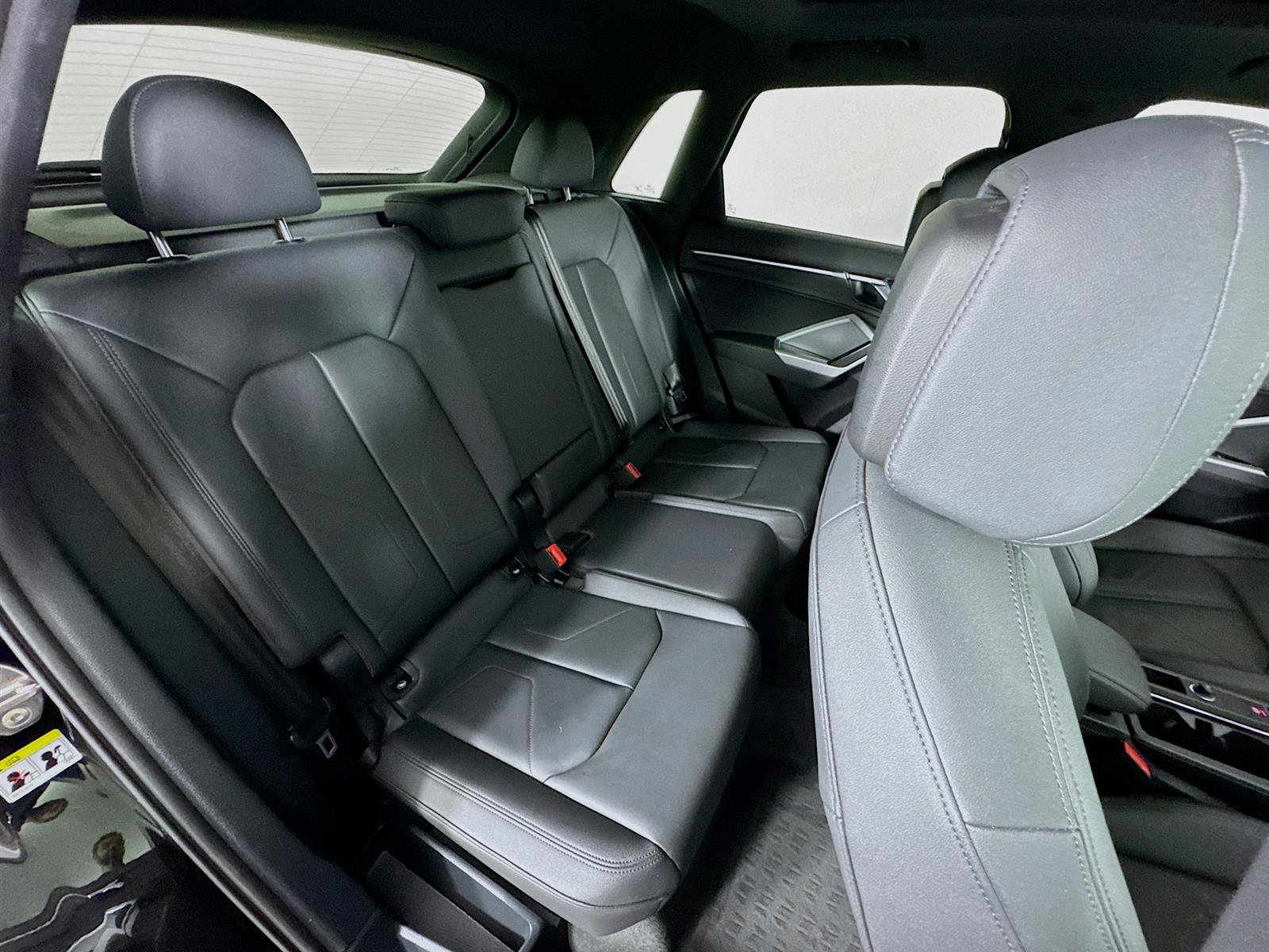 Used 2021 Audi Q3 2.0T Premium w/ Convenience Package image 28