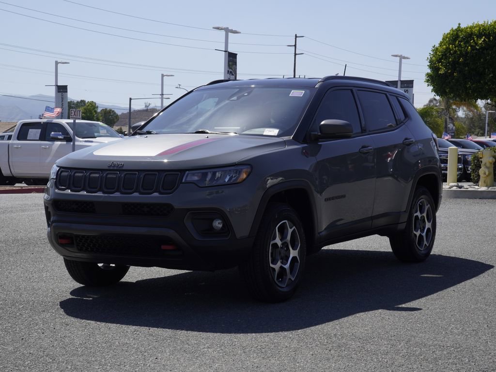 Certified 2022 Jeep Compass Trailhawk w/ Trailhawk Convenience Group AWD/4WD image 8
