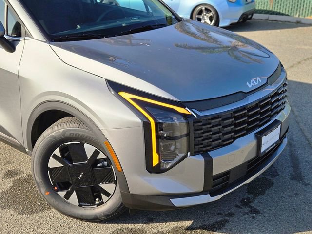 New 2026 Kia Sportage LX image 3