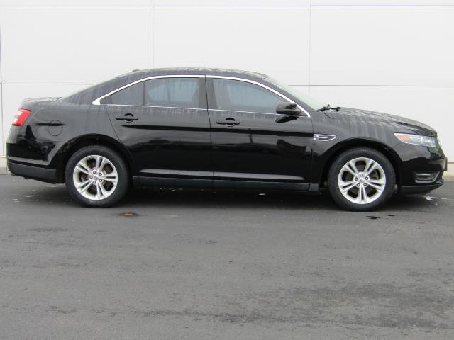 Certified 2018 Ford Taurus SEL AWD/4WD image 3