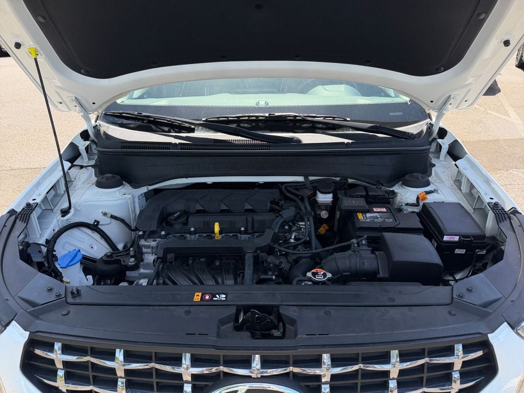 Used 2023 Hyundai Venue Limited FWD image 29
