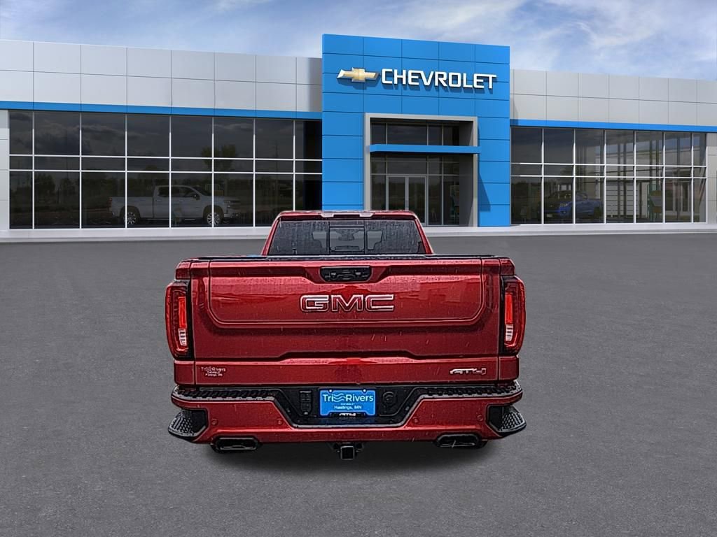 Used 2024 GMC Sierra 1500 AT4 w/ AT4 Preferred Package AWD/4WD image 4