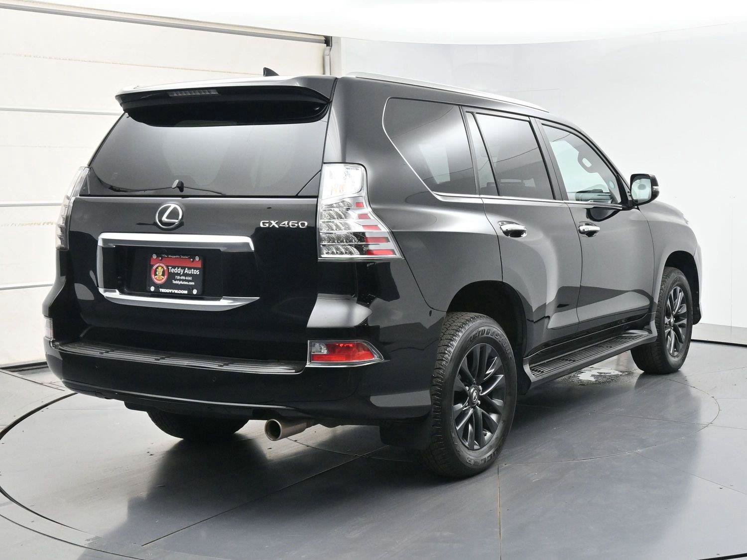 Used 2022 Lexus GX 460 Premium w/ Premium Plus Package AWD/4WD image 28