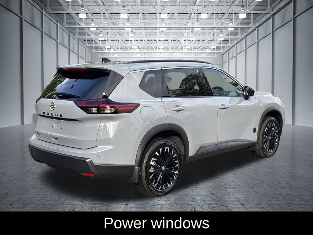 Certified 2026 Nissan Rogue Dark Armor FWD image 7