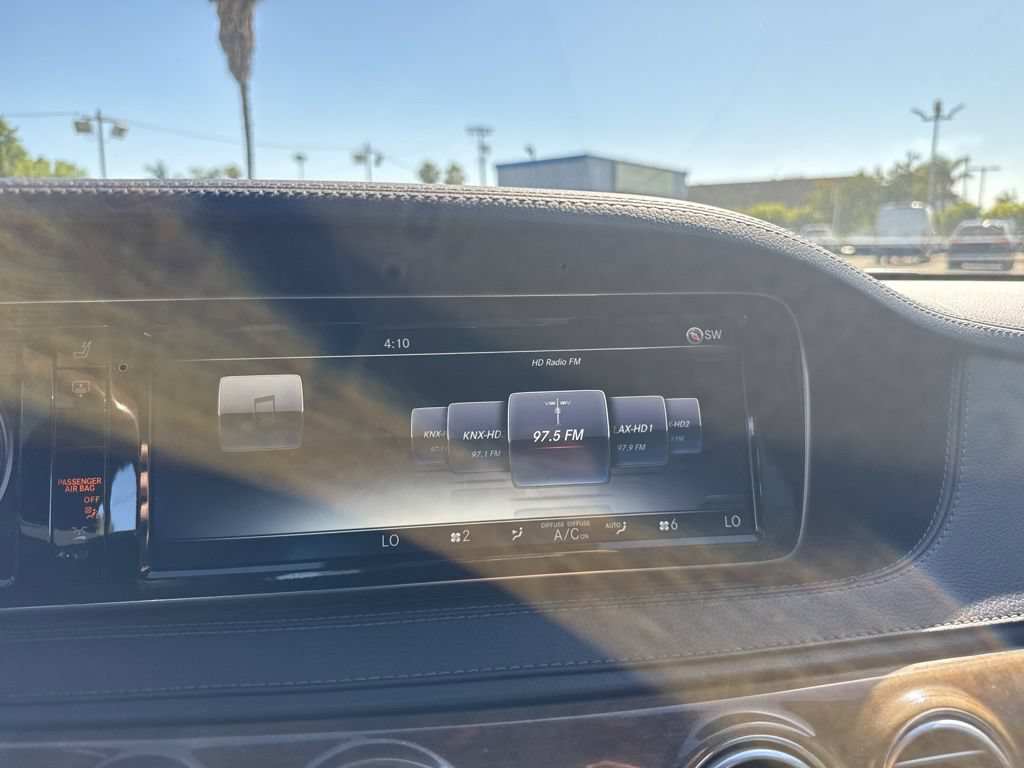 Used 2017 Mercedes-Benz S 550 Sedan image 10