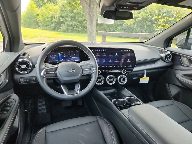 New 2026 Chevrolet Blazer EV LT FWD image 20