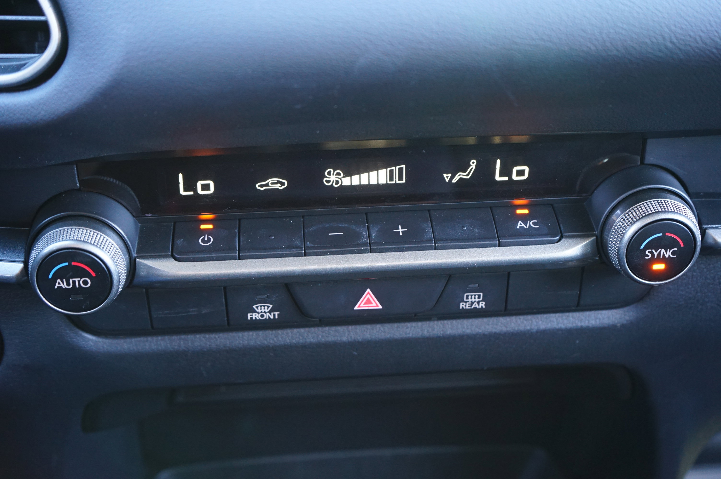 Certified 2023 MAZDA CX-30 AWD 2.5 S w/ Select Package image 26