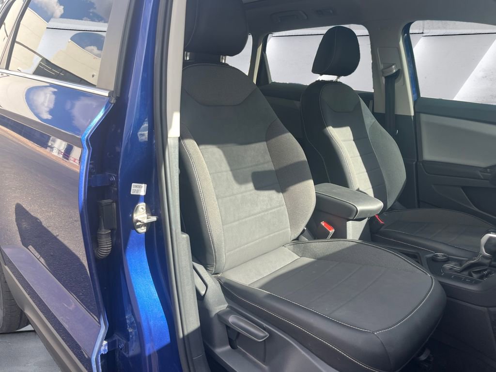 Used 2022 Volkswagen Taos SE image 14